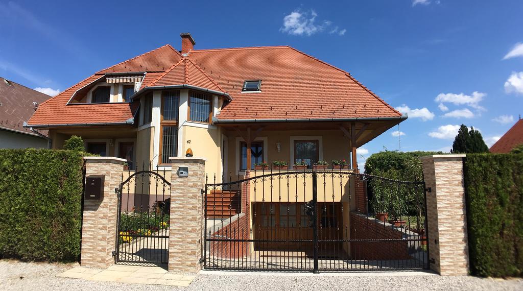 Hevizquelle Apartments Exterior photo